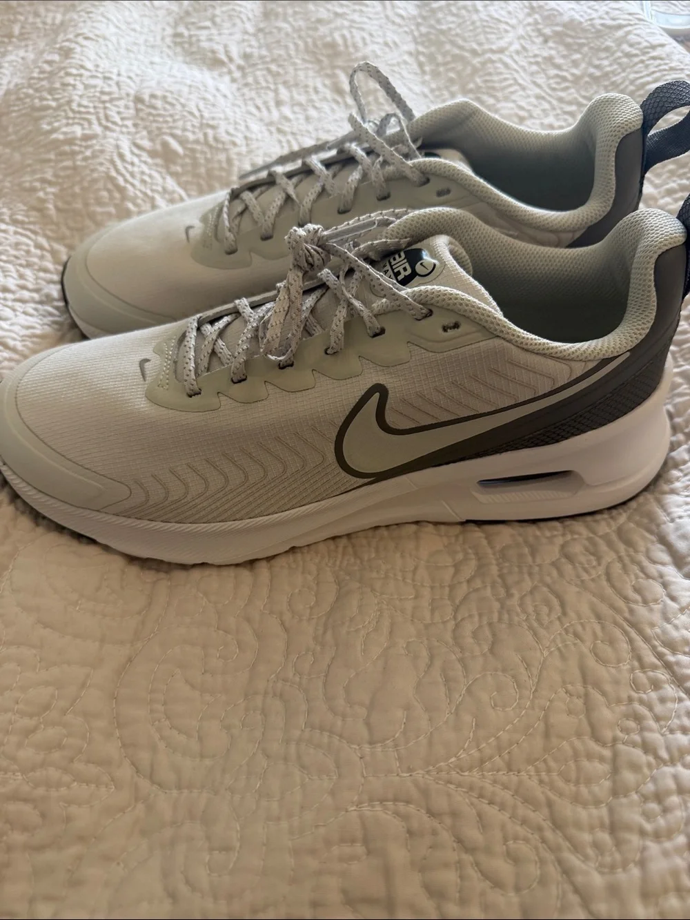 Nike Men’s interact Sneakers - Light Gray and White
